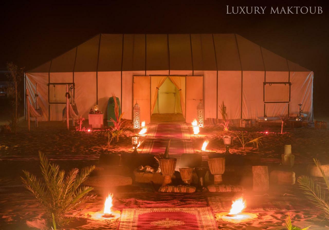 Готель Luxury Maktoub Мерзуга Екстер'єр фото