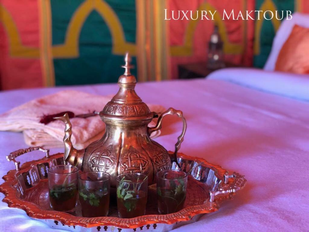 Готель Luxury Maktoub Мерзуга Екстер'єр фото